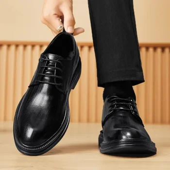 Лято 2023, Нова бизнес кожени обувки, мъжки младежки студентски костюм на платформата в британския стил и мъжка мода обувки